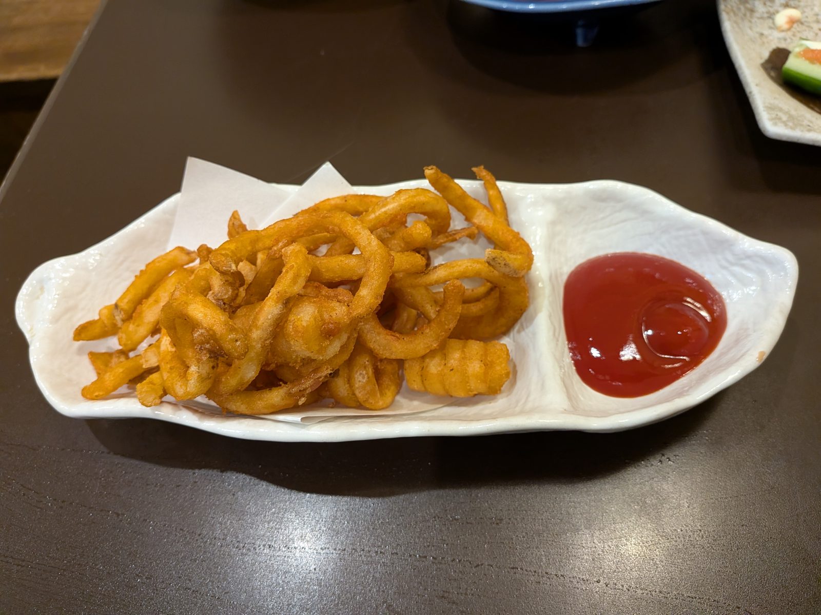 山盛りカーリーフライ｜豊中の沖縄料理居酒屋まあさん